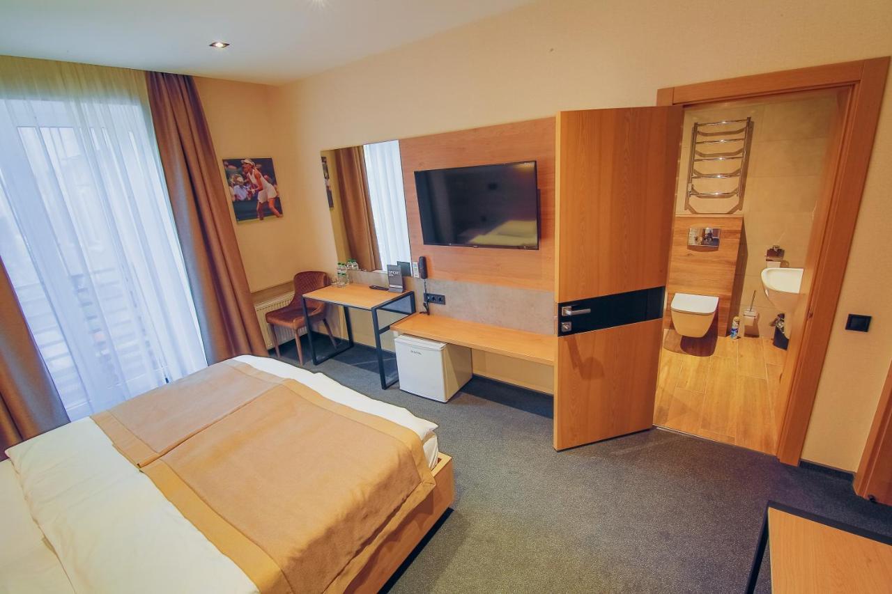 Sport Hotel 1 Czerkasy Zewnętrze zdjęcie